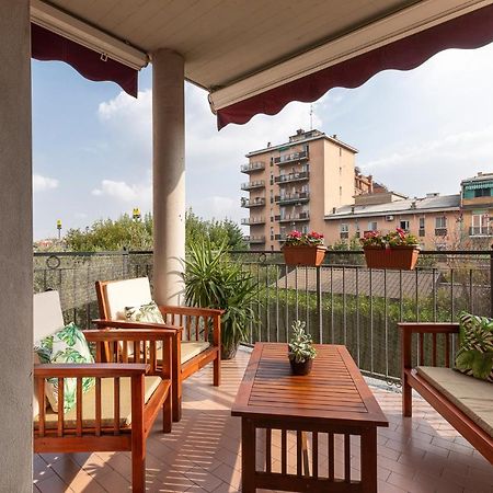 Casty Sweet Home - Parcheggio Privato Gratuito มิลาน ภายนอก รูปภาพ