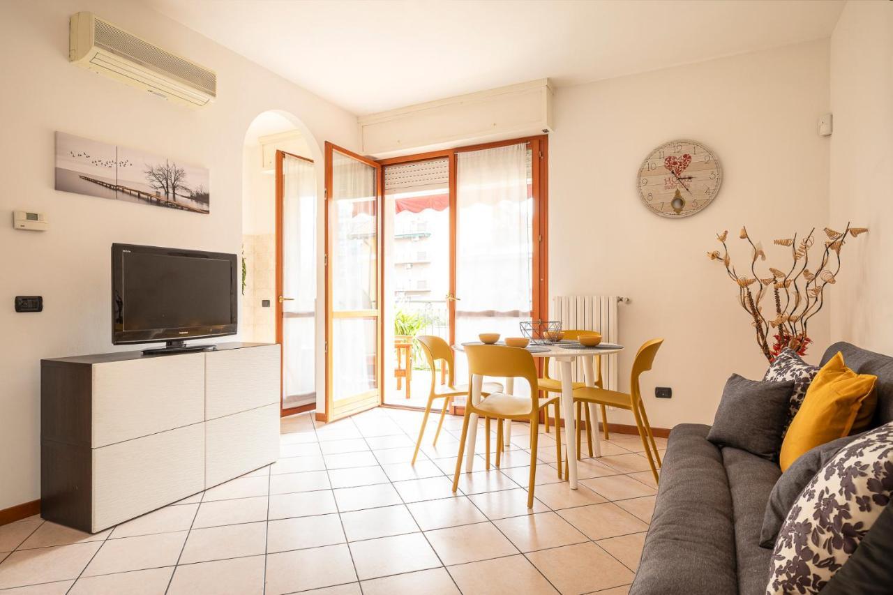 Casty Sweet Home - Parcheggio Privato Gratuito มิลาน ภายนอก รูปภาพ