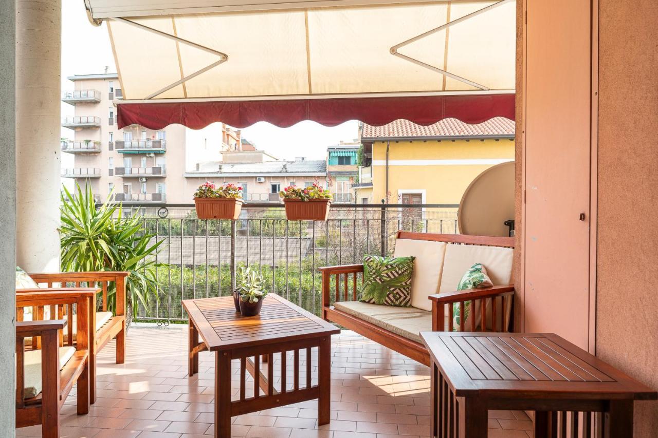 Casty Sweet Home - Parcheggio Privato Gratuito มิลาน ภายนอก รูปภาพ